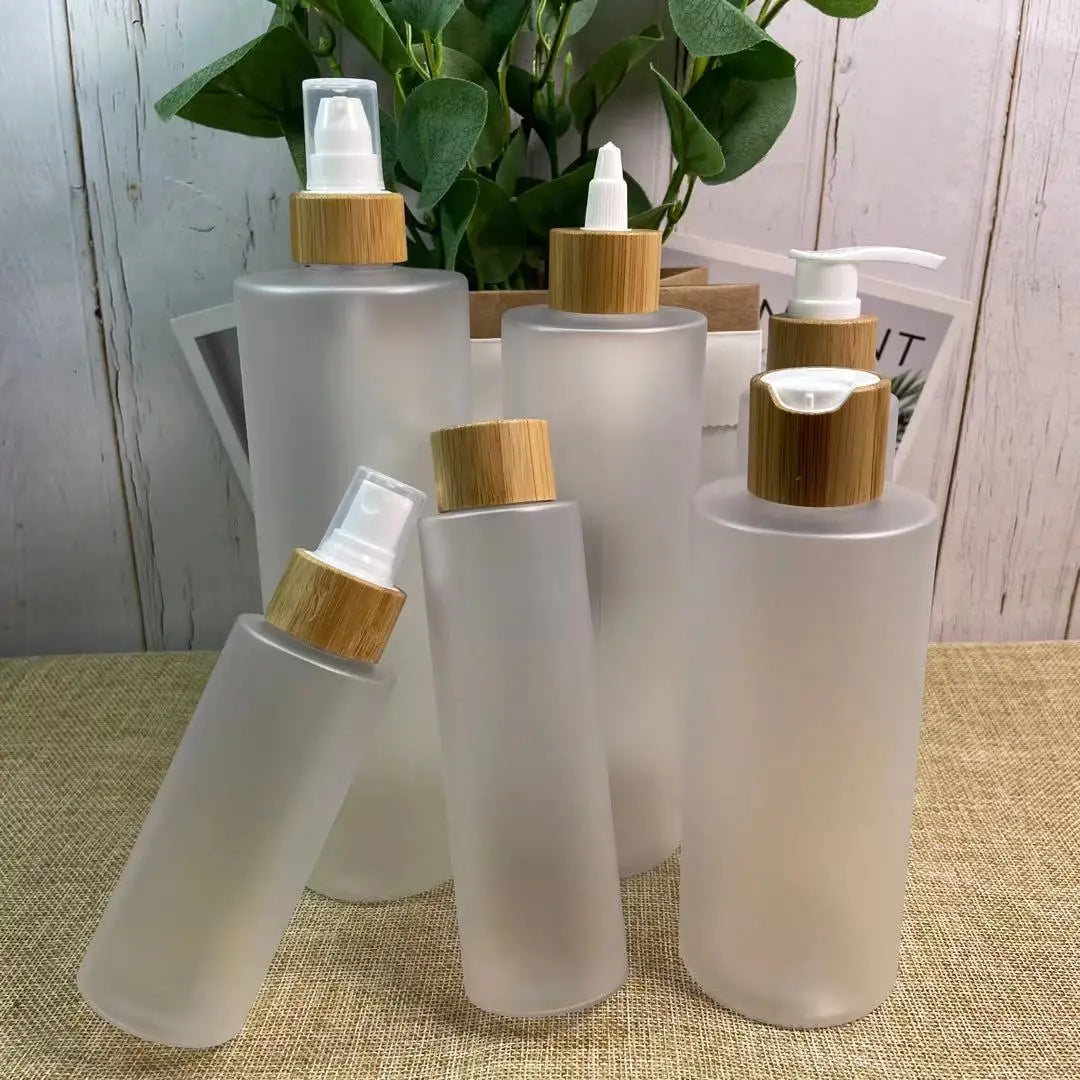 Cosmetic Spray Bottle with Bamboo Lid
